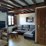 Llave De Santillana Apartment