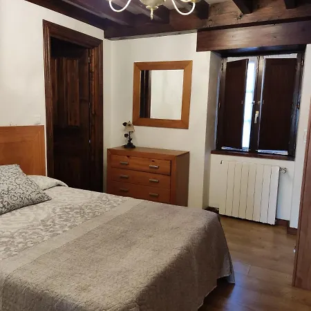 Apartment Llave De Santillana