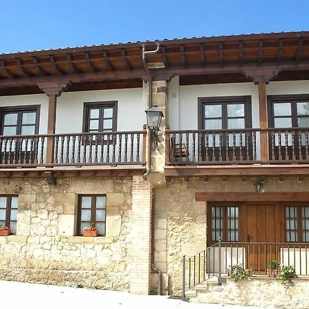 Llave De Santillana Apartment Santillana del Mar