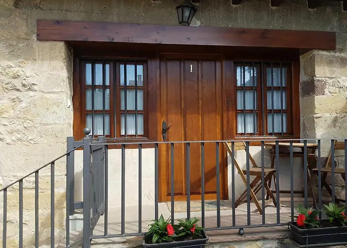 Llave De Santillana Santillana del Mar